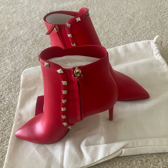 Valentino Short Boots (Bootie) - Red Size 38 New in Box - Picture 4 of 14
